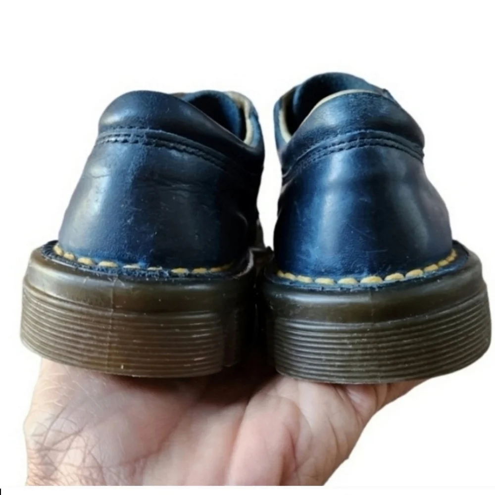 Vintage Dr Martens Made In England Shoe Boys Kids Size 8 Blue Leather Oxford